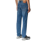 Diesel Regular Jeans Low Waist 1986 Larkee-Beex