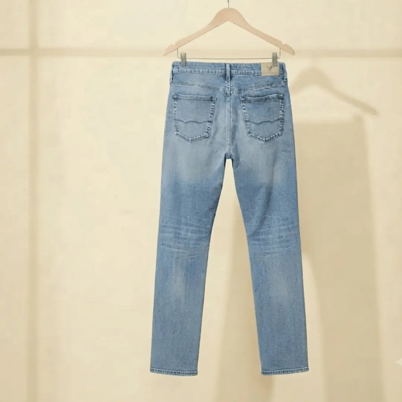 AE Relaxed Straight Jean